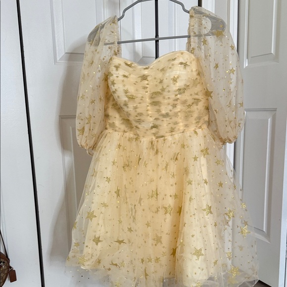 Elegant Starry Cream and Gold Baby Doll Dress - Picture 3 of 8